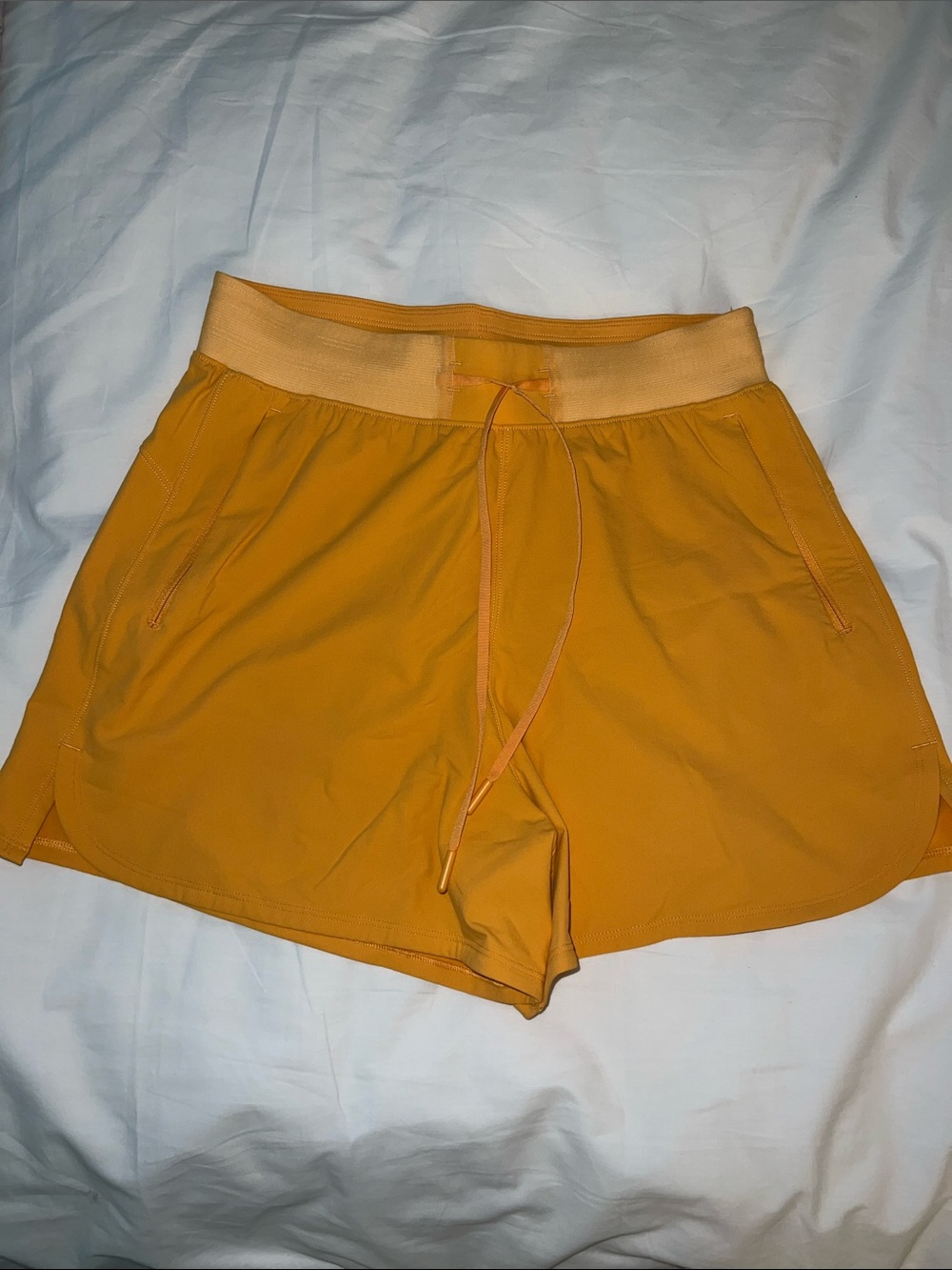 lululemon athletica license to train high-rise short 4”